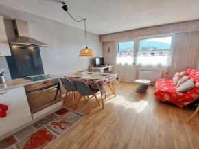 Studio Cocooning avec Balcon, Parking Souterrain au Cœur de Samoëns - FR-1-624-70